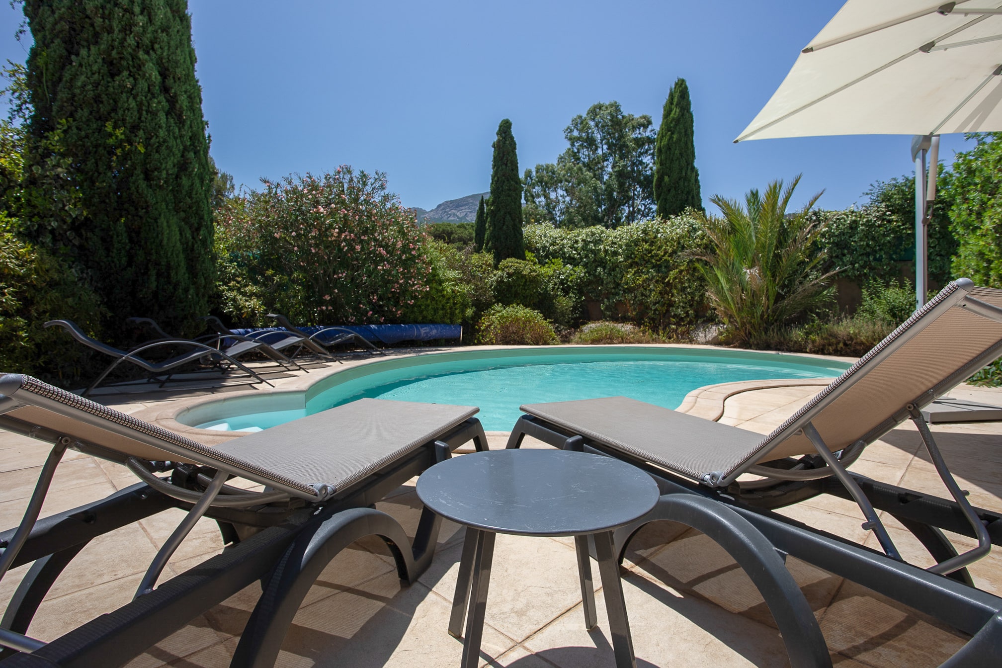 TERRASSE 4 TERRASSE 4